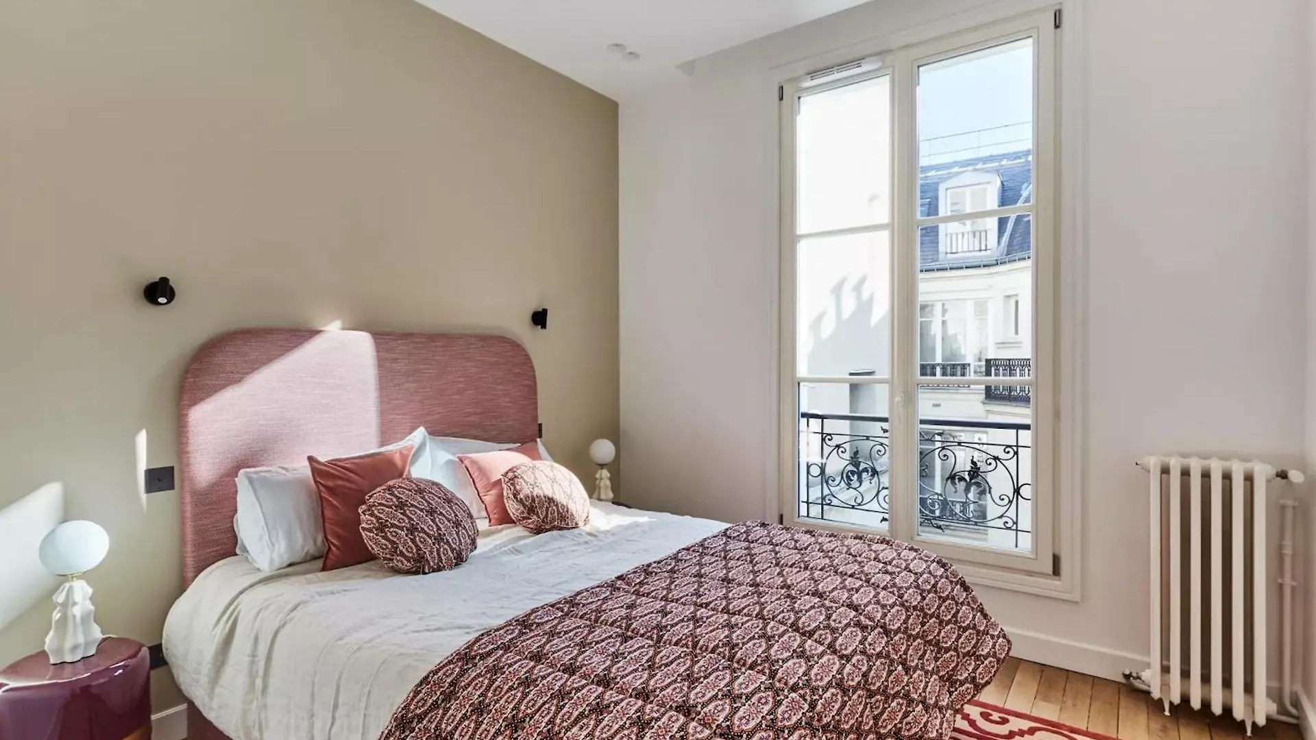 Luxueux Appartement Familial 5 Bd, Parc Monceau Paris France