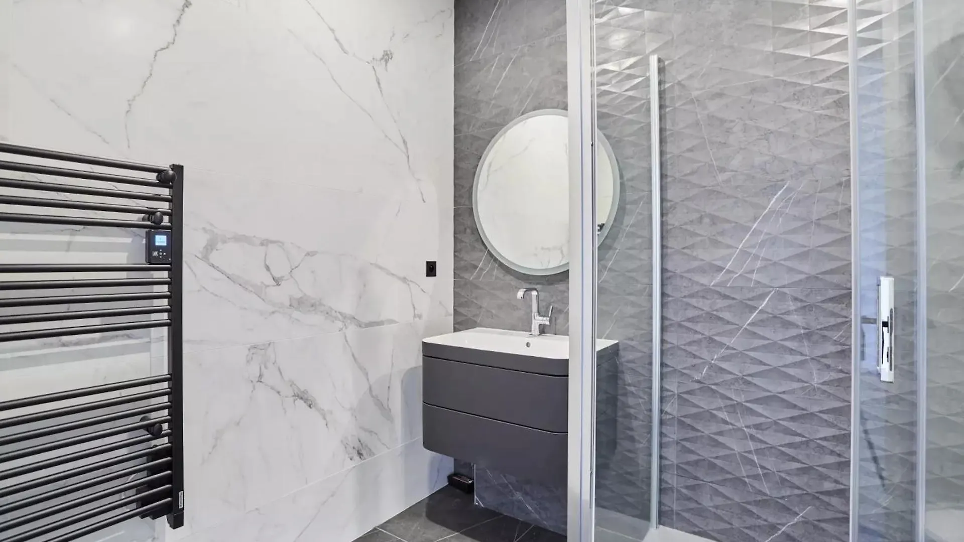 Luxueux Appartement Familial 5 Bd, Parc Monceau Paris