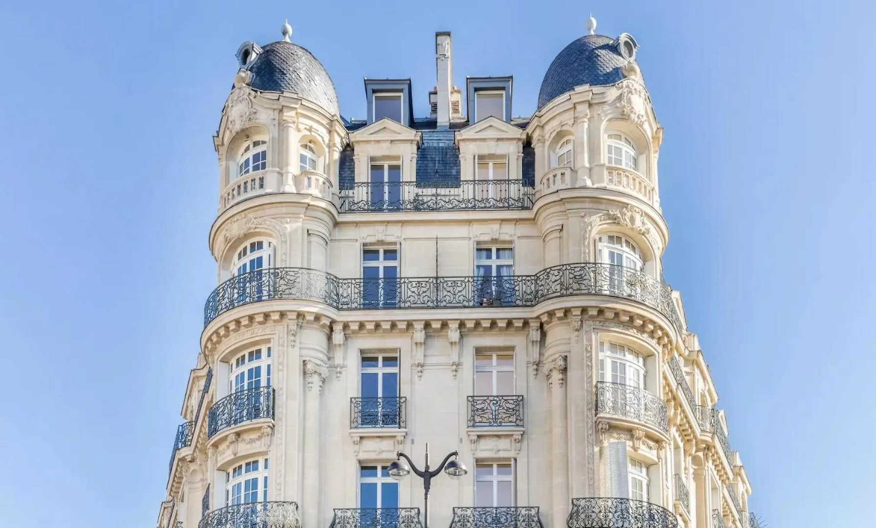 Luxueux Appartement Familial 5 Bd, Parc Monceau Paris France